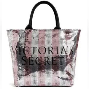 VICTORIA’S SECRET 2015 PINK SILVER SEQUIN "BLACK FRIDAY" LTD ED TOTE